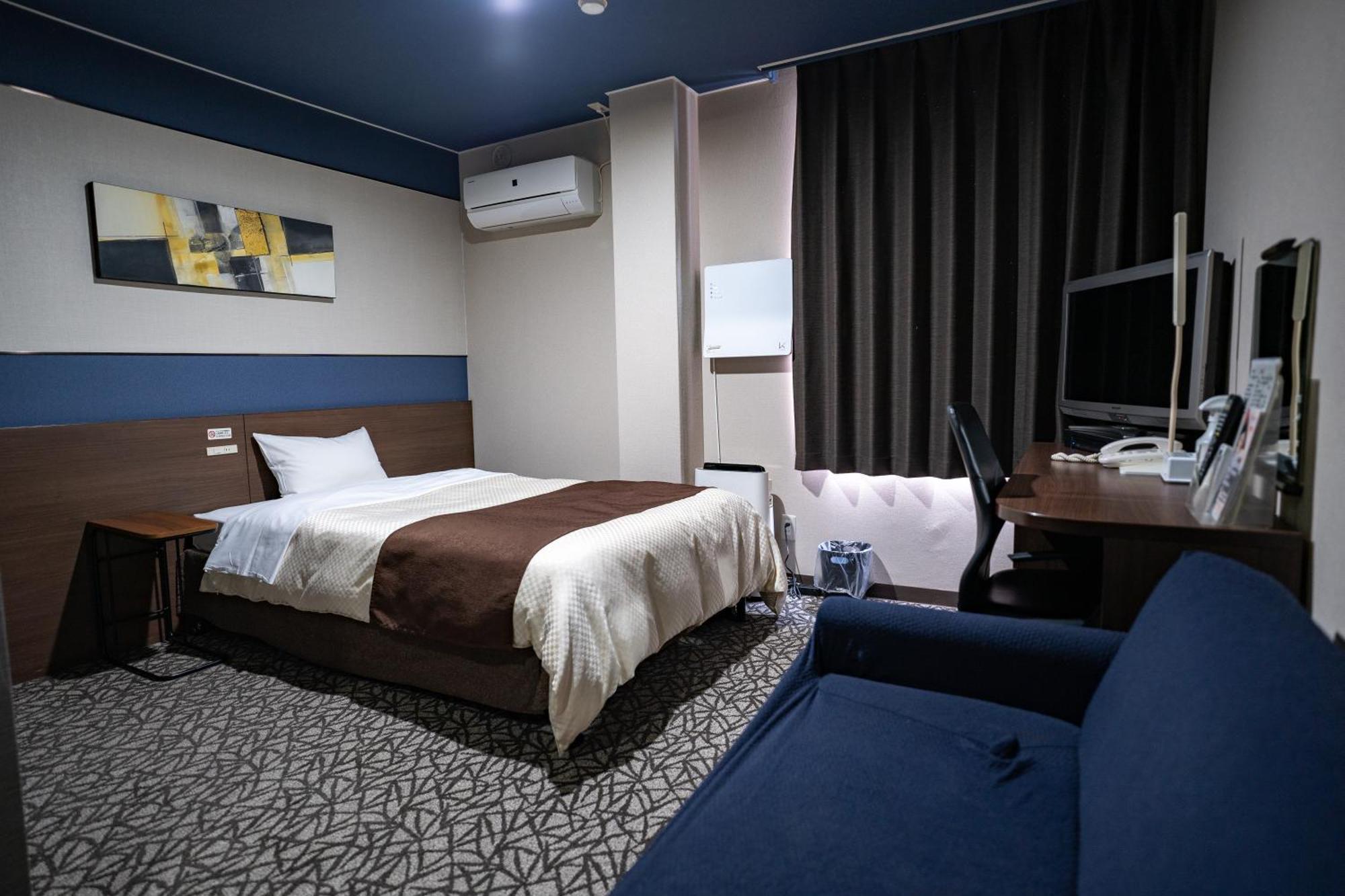 Isahaya Daiichi Hotel Bagian luar foto